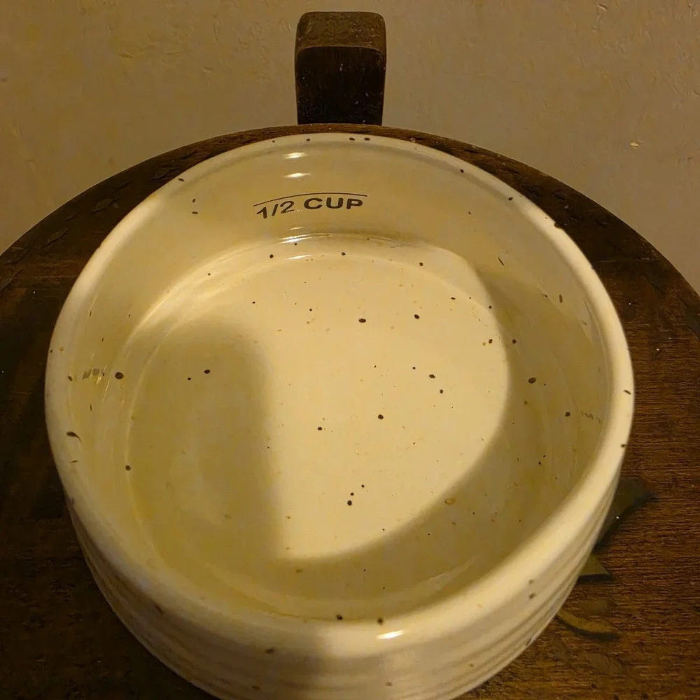 Southern Living Stackable Nesting Ceramic Measuring Cups Cream Color Ceramic